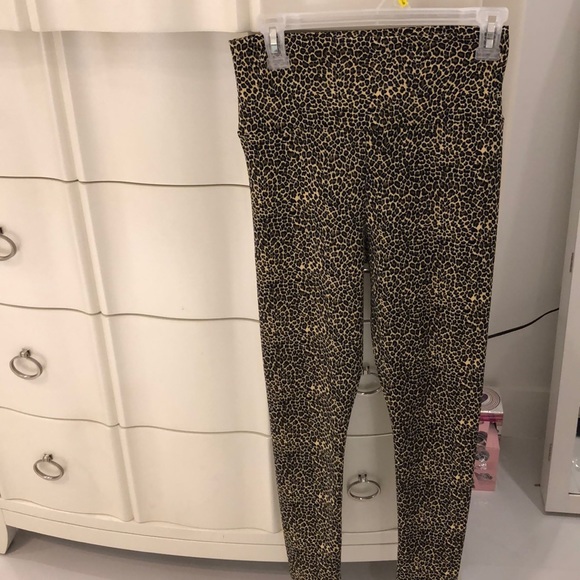 Cheetah print leggings size small - Picture 5 of 5